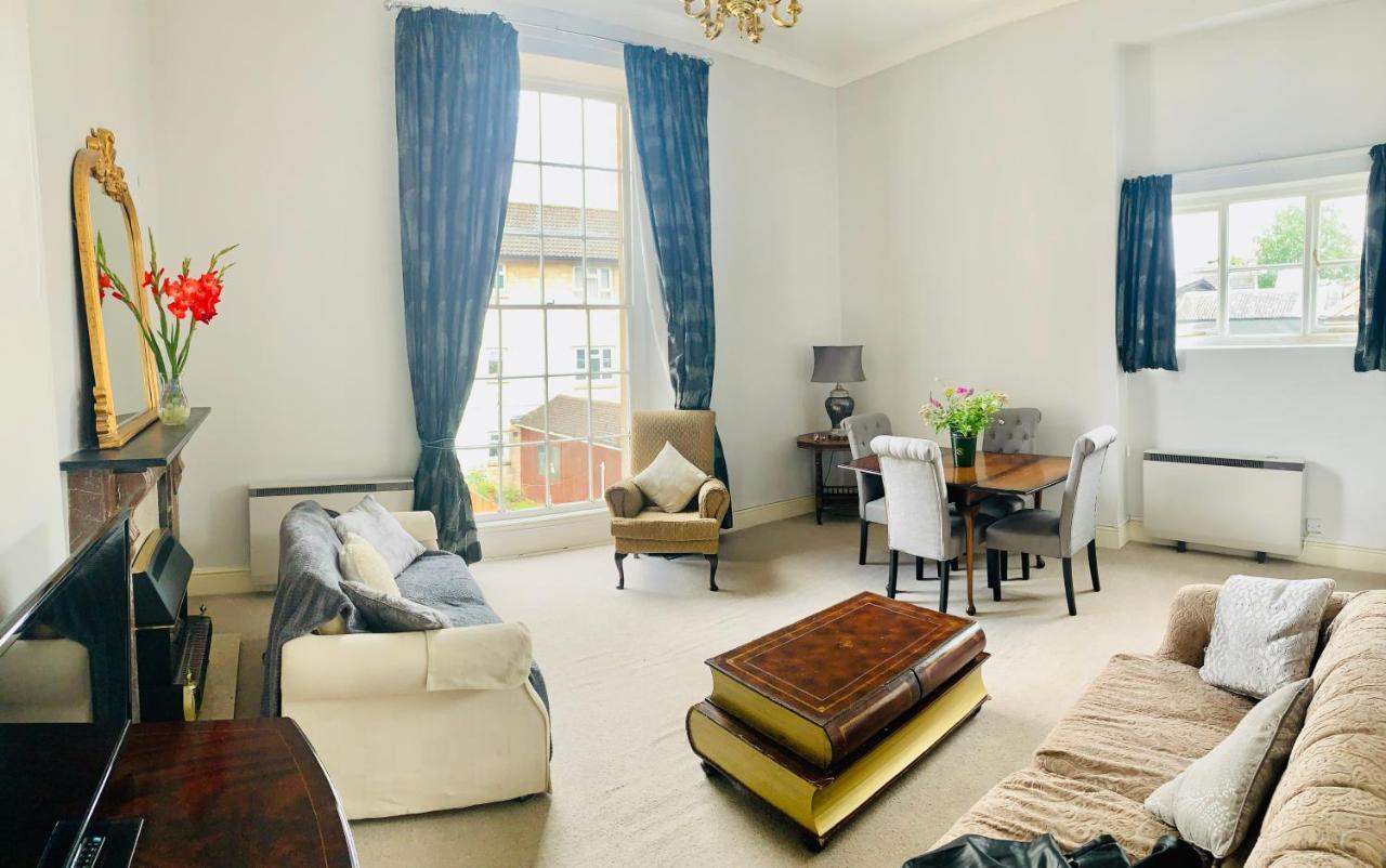 Apartamento Alexander House Corsham Exterior foto