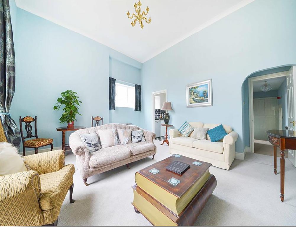 Apartamento Alexander House Corsham Habitación foto